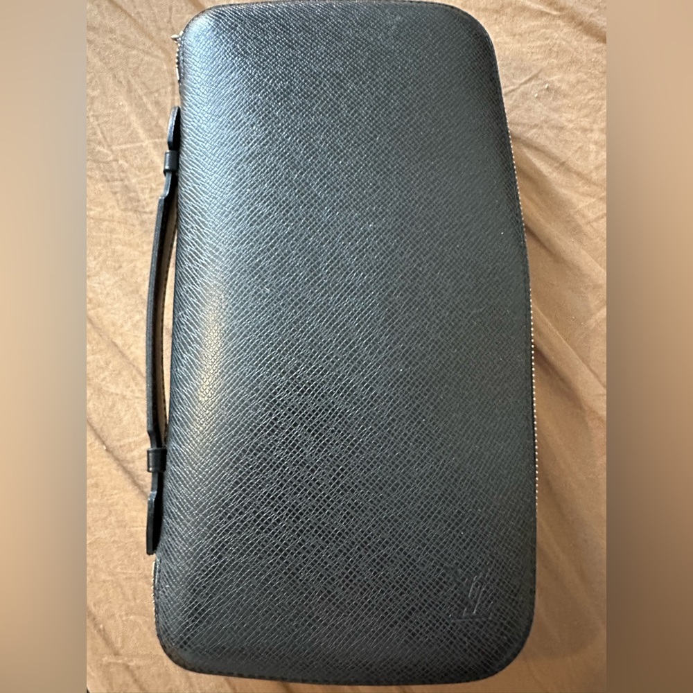 Big wallet LV